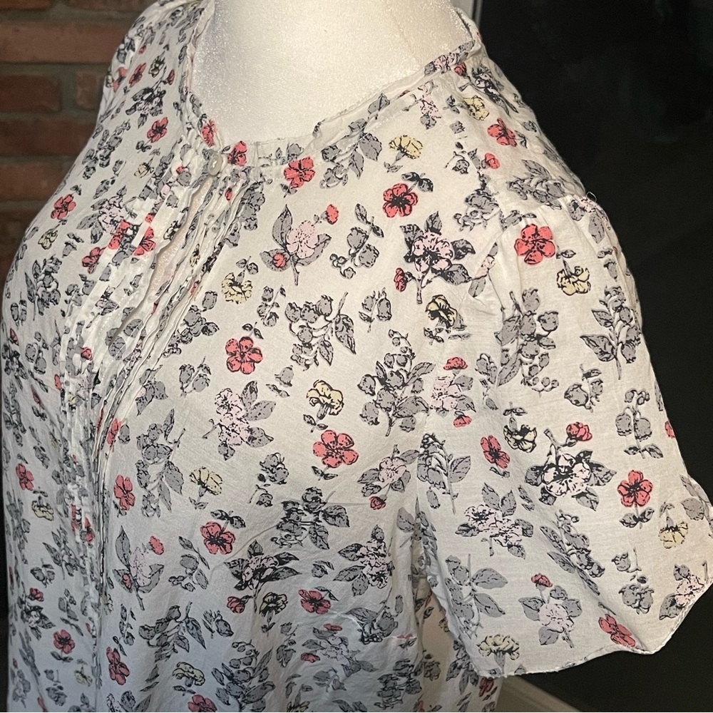 LUCKY BRAND FLORAL BLOUSE